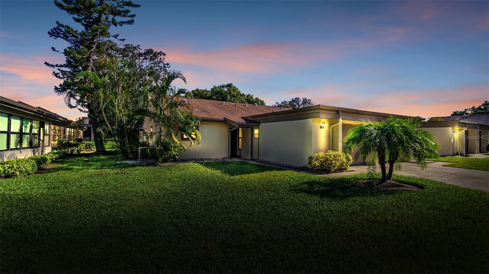 Golfview Dr, Tarpon Springs, FL 34689