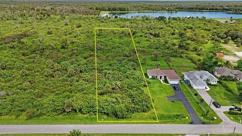 745 41st Ave, Naples, FL, 34120-4366 | Card Image