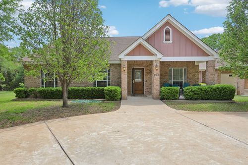 202 Serenada Dr, Georgetown, TX, 78628-1518 | Card Image