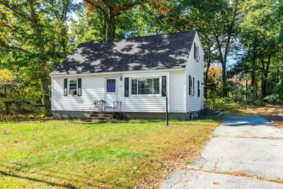 28 Back River Road, House other with 4 bedrooms, 2 bathrooms and null parking in Merrimack NH | Image 2