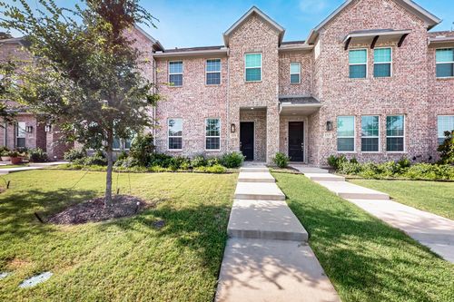 1521 Wittington Pl, Farmers Branch, TX, 75234-1325 | Card Image