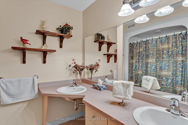 3 Squires Row, House other with 4 bedrooms, 3 bathrooms and 4 parking in Bobcaygeon ON | Image 21