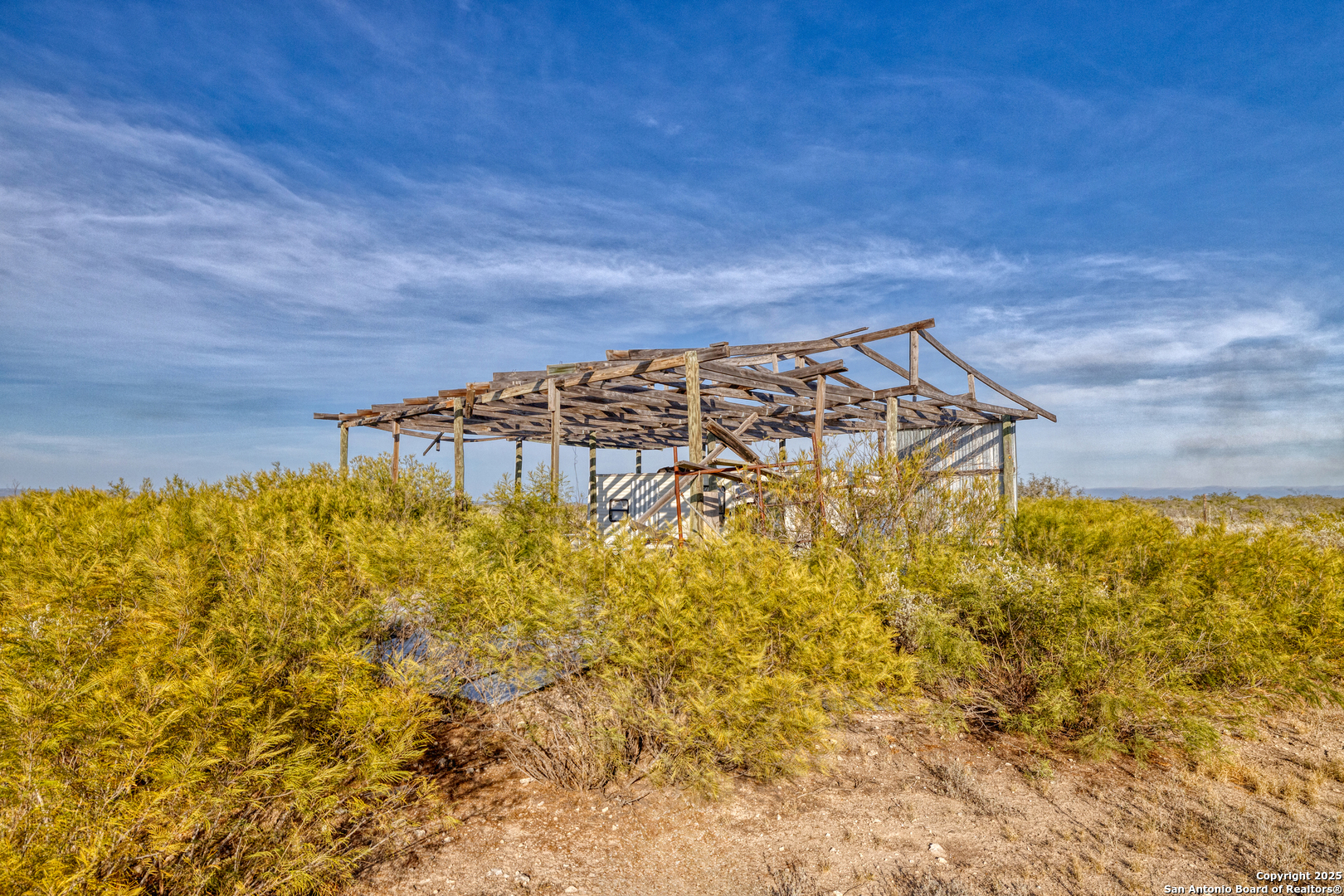 Land in Uvalde 2