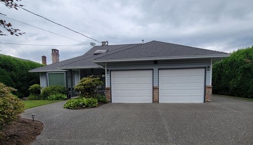 46209 Strathcona Rd, Chilliwack, BC, V2P3T1 | Card Image
