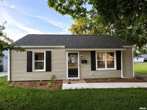 445 E South St, Geneseo, IL, 61254-1739 | Card Image