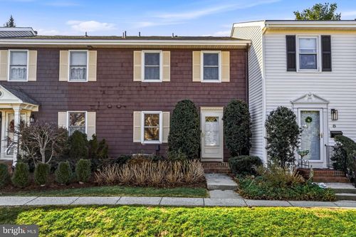 7-635 E Main St, MOORESTOWN, NJ, 08057-3009 | Card Image