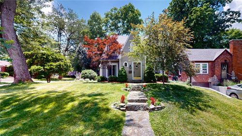 2800 Hollywood Blvd, Clarksville, IN, 47129-1619 | Card Image
