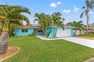 9563 118 Th Lane, House other with 3 bedrooms, 2 bathrooms and null parking in Seminole FL | Image 1