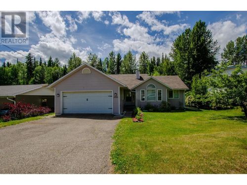 2045 Croft Rd, Prince George, BC, V2K3C8 | Card Image