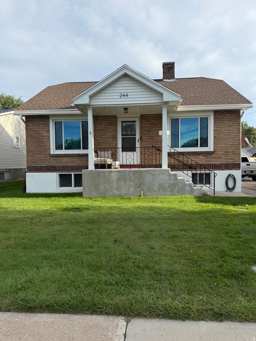 244 Center St, Spanish Fork, UT, 84660-2156 | Card Image