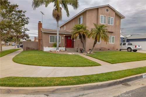 6103 Michelson St, Lakewood, CA, 90713-1608 | Card Image