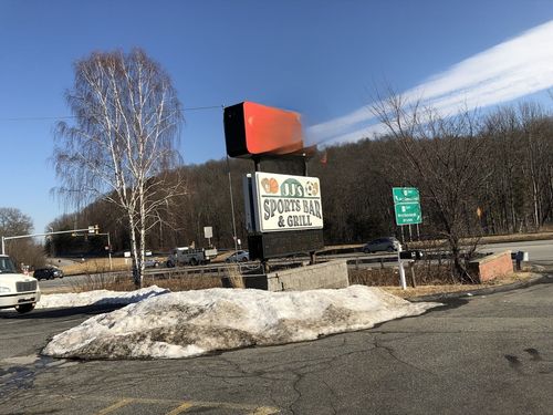 380 Sw Cutoff, Northborough, MA, 01532-2126 | Card Image