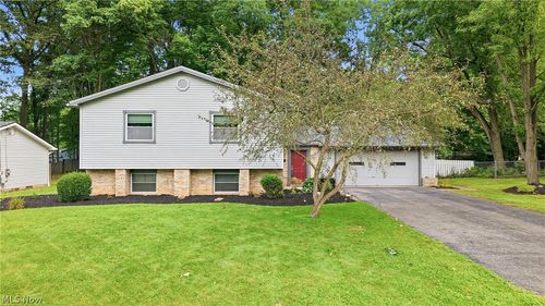 1159 Timbercrest St, Youngstown, OH, 44505-1263 | Card Image