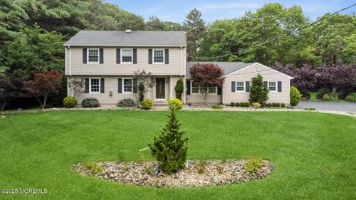 12 Fairway Ave, Eatontown, NJ, 07724-1401 | Card Image