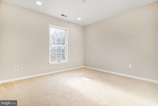 6469 Woodland Forest Dr, House other with 3 bedrooms, 3 bathrooms and null parking in ELKRIDGE MD | Image 25