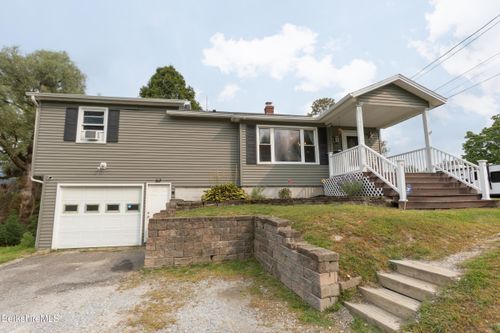 53 Wells Rd, Cheshire, MA, 01225-9673 | Card Image