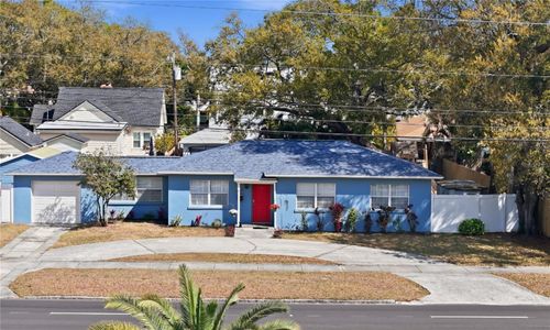 2415 16th St N, ST PETERSBURG, FL, 33704-3129 | Card Image