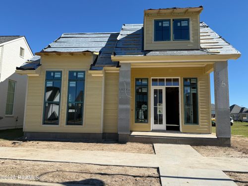 305 Oceans Blvd, Youngsville, LA, 70592-7018 | Card Image