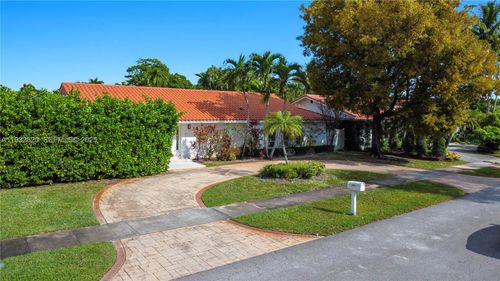 2101 Ne 211th Ter, Miami, FL, 33179-1638 | Card Image