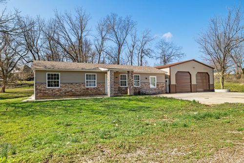 400 Myrtle St, Monett, MO, 65708-2225 | Card Image