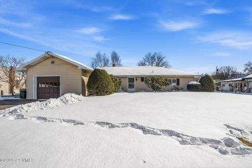 610 E Market St, Beavertown, PA, 17813-9782 | Card Image