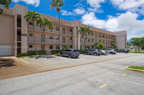 107-10466 Sunrise Lakes Blvd, Sunrise, FL, 33322 | Card Image
