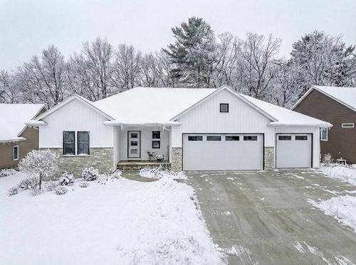 3347 Largo Ridge Drive, GREEN BAY, WI, 54311 | Card Image