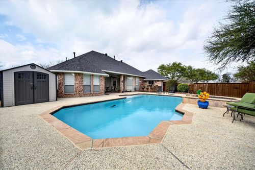 130 Meadow Glen Ln, Ovilla, TX, 75154-1664 | Card Image