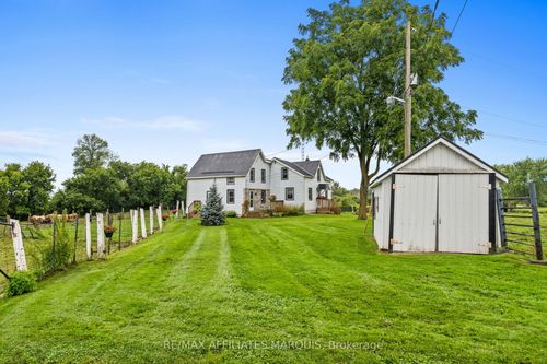 255 County Road 40 Road, Athens, ON, K0E1B0 | Card Image