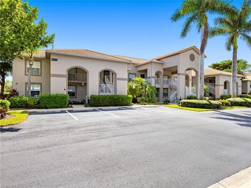 2011-20001 Barletta Ln, ESTERO, FL, 33928-6399 | Card Image