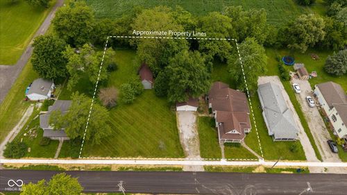 206 W Wall St, Advance, IN, 46102-9405 | Card Image