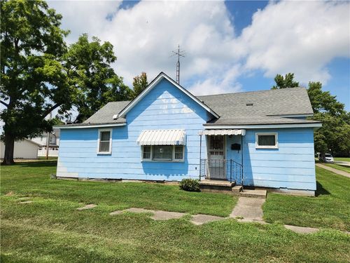 601 W North 5th St, Shelbyville, IL, 62565-1469 | Card Image