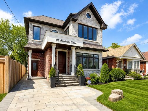 96 Southvale Dr, East York, ON, M4G1G5 | Card Image