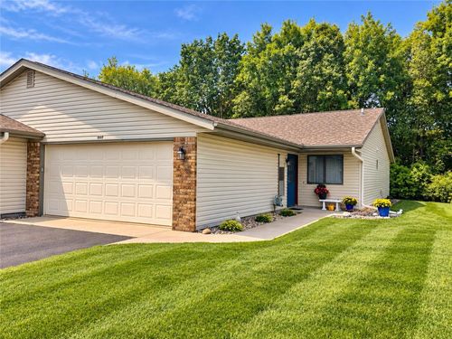 606 Pondhurst Dr, AMERY, WI, 54001-9606 | Card Image