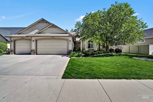 2434 E Garber Dr, Meridian, ID, 83646-4753 | Card Image