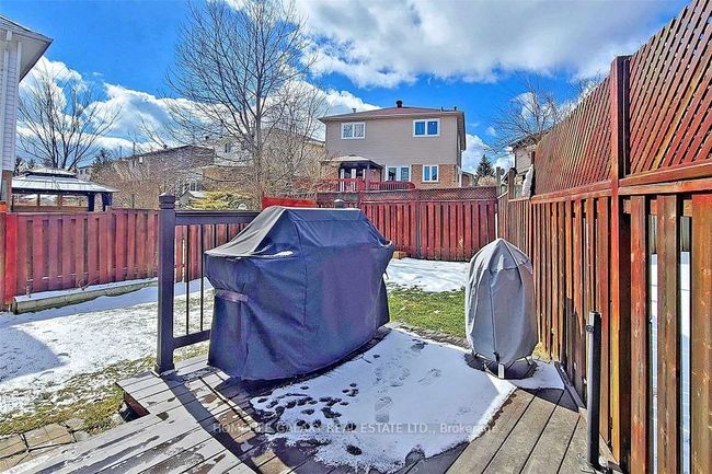 1647 Middleton St, House other with 5 bedrooms, 4 bathrooms and 2 parking in Pickering ON | Image 39