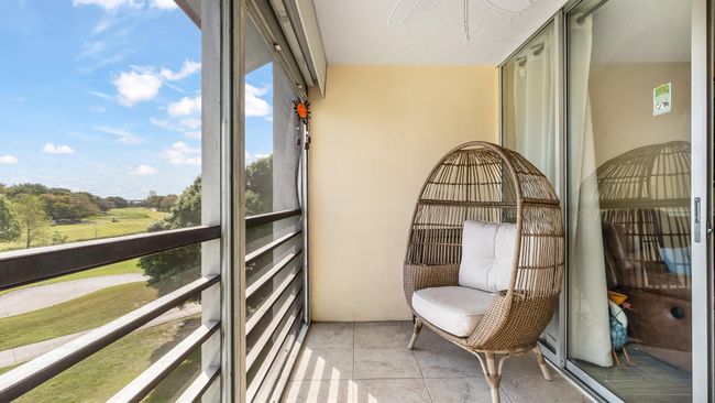 APT-404 - 9421 Evergreen Pl, Condo with 2 bedrooms, 2 bathrooms and null parking in Davie FL | Image 6
