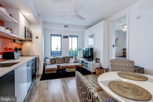 apt-407-1942 N Front St, PHILADELPHIA, PA, 19122-2460 | Card Image