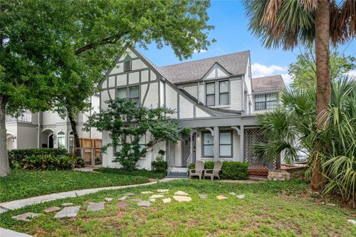 2202 W Main St, Houston, TX, 77098-3319 | Card Image