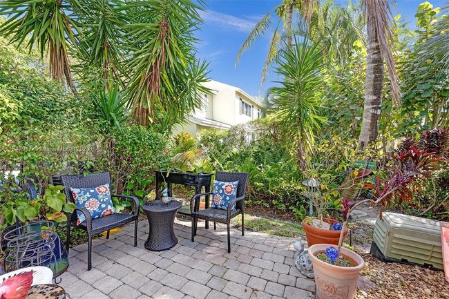 1030 Kokomo Key Ln, Townhouse with 2 bedrooms, 3 bathrooms and null parking in Delray Beach FL | Image 20