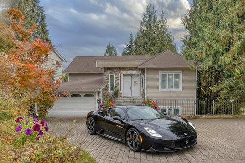 1041 Prospect Ave, North Vancouver, BC, V7R2M6 | Card Image