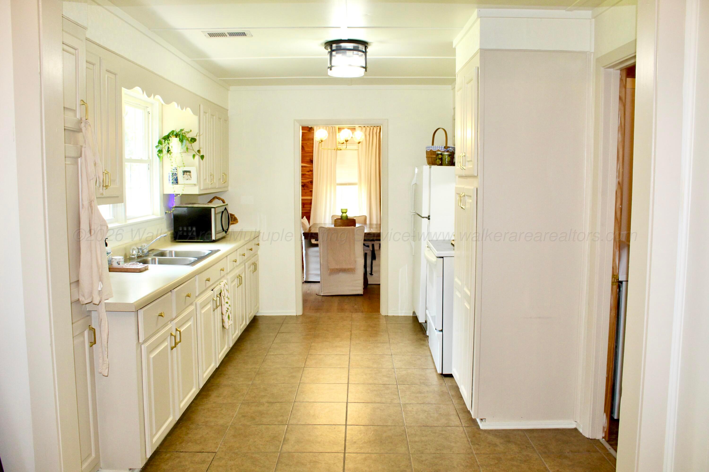 Residential in Guin 4