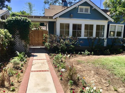 11958 Sarah St, Valley Village, CA, 91607 | Card Image