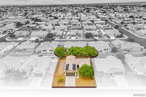 568 Wagon Wheel Dr, Bullhead City, AZ, 86442-4219 | Card Image