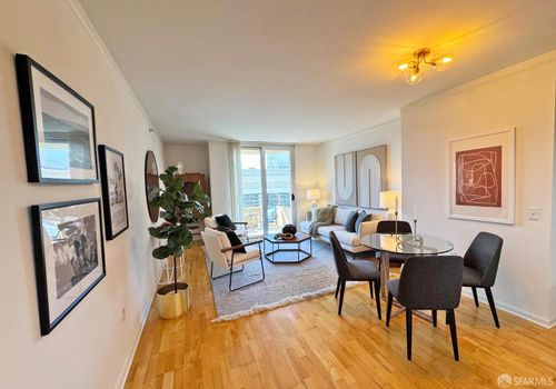 apt-717-1800 Washington St, San Francisco, CA, 94109-3584 | Card Image