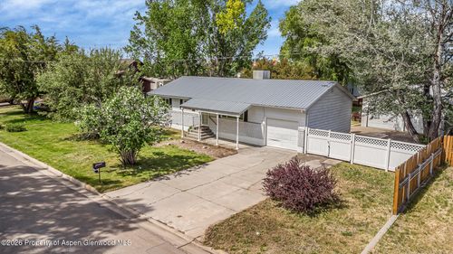 558 Steele St, Craig, CO, 81625-3036 | Card Image