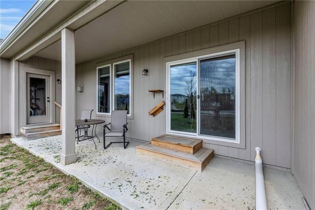 19707 196 Th St, House other with 2 bedrooms, 2 bathrooms and null parking in Spring Hill KS | Image 33