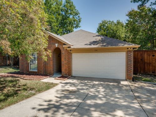 734 Winding Oak Bnd, Lake Dallas, TX, 75065-2209 | Card Image