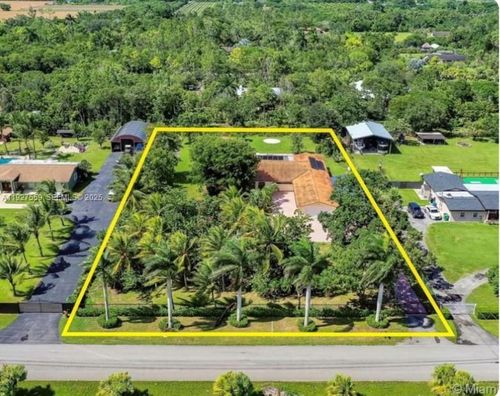 19051 Sw 272nd St, Homestead, FL, 33031-3744 | Card Image