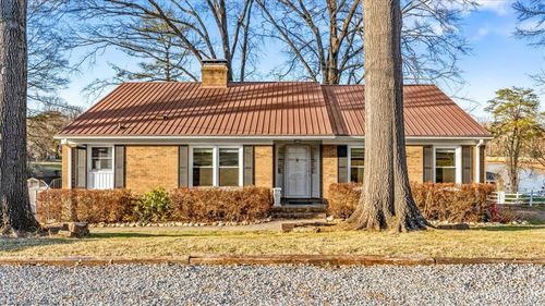 5610 Fleming Terrace Rd, Greensboro, NC, 27410-2614 | Card Image